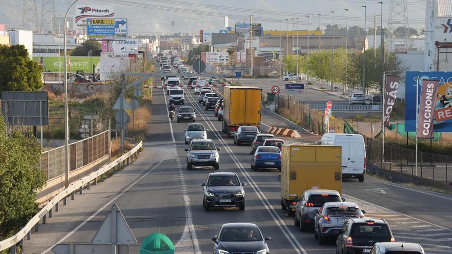 Corte de la avenida València: Hasta 40 minutos para desplazarse en hora punta de Vila-real a Castelló