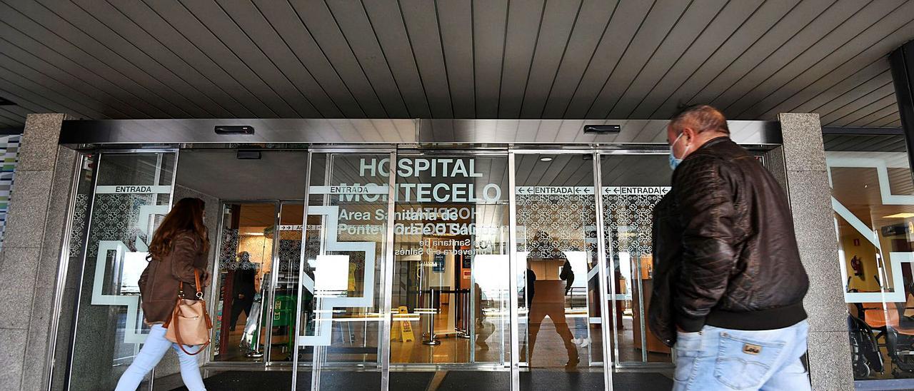 Entrada principal del Hospital Montecelo. |   // GUSTAVO SANTOS