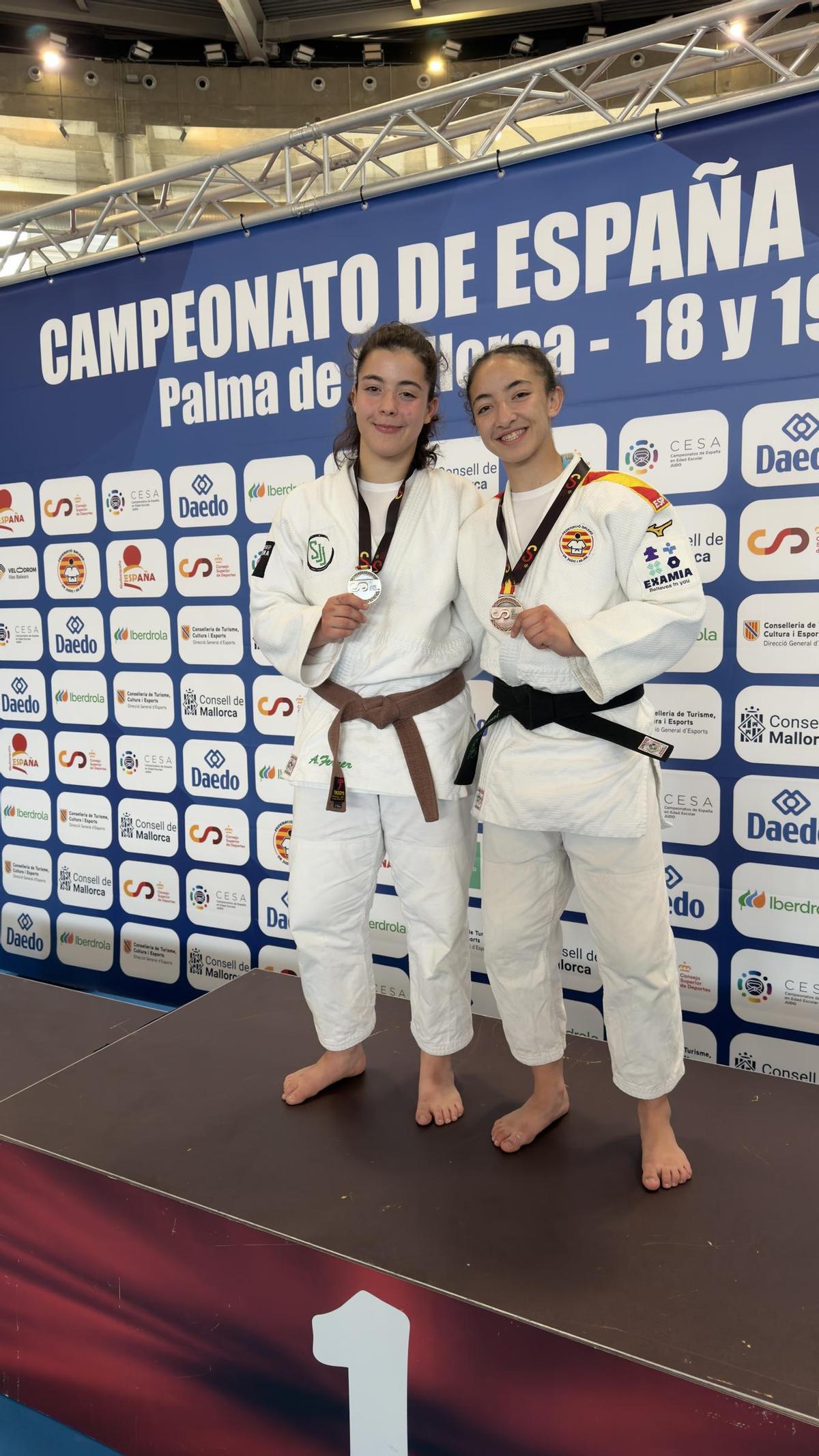 Imagen de Adriana Ferrer y Dina Hamri