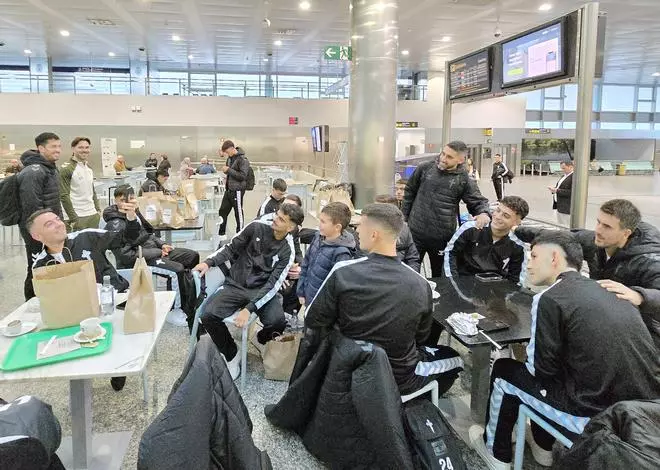 El Celta, en tierra por una avería en el avión a Zagreb