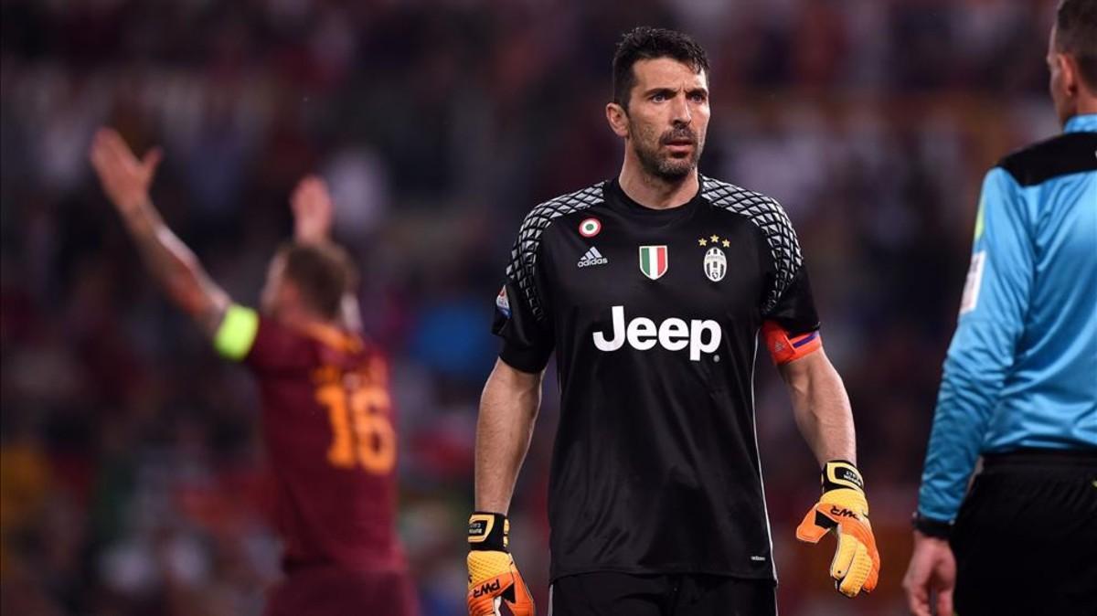 Buffon se mantiene al frente de la clasificación histórica: 52,9 millones de euros