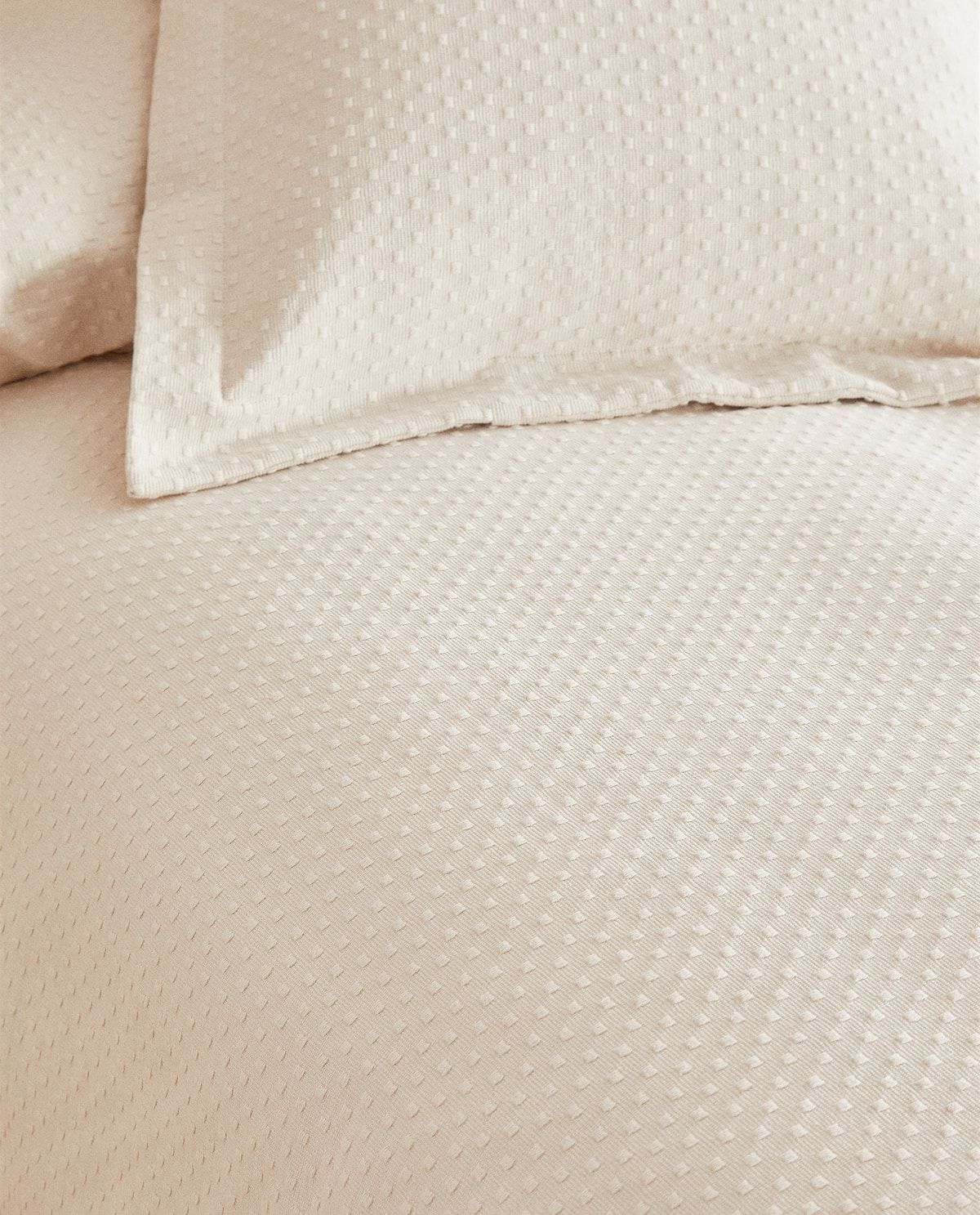 Colchas cama 150 | Estas son las tres colchas de Zara Home más bonitas y  baratas de Inditex