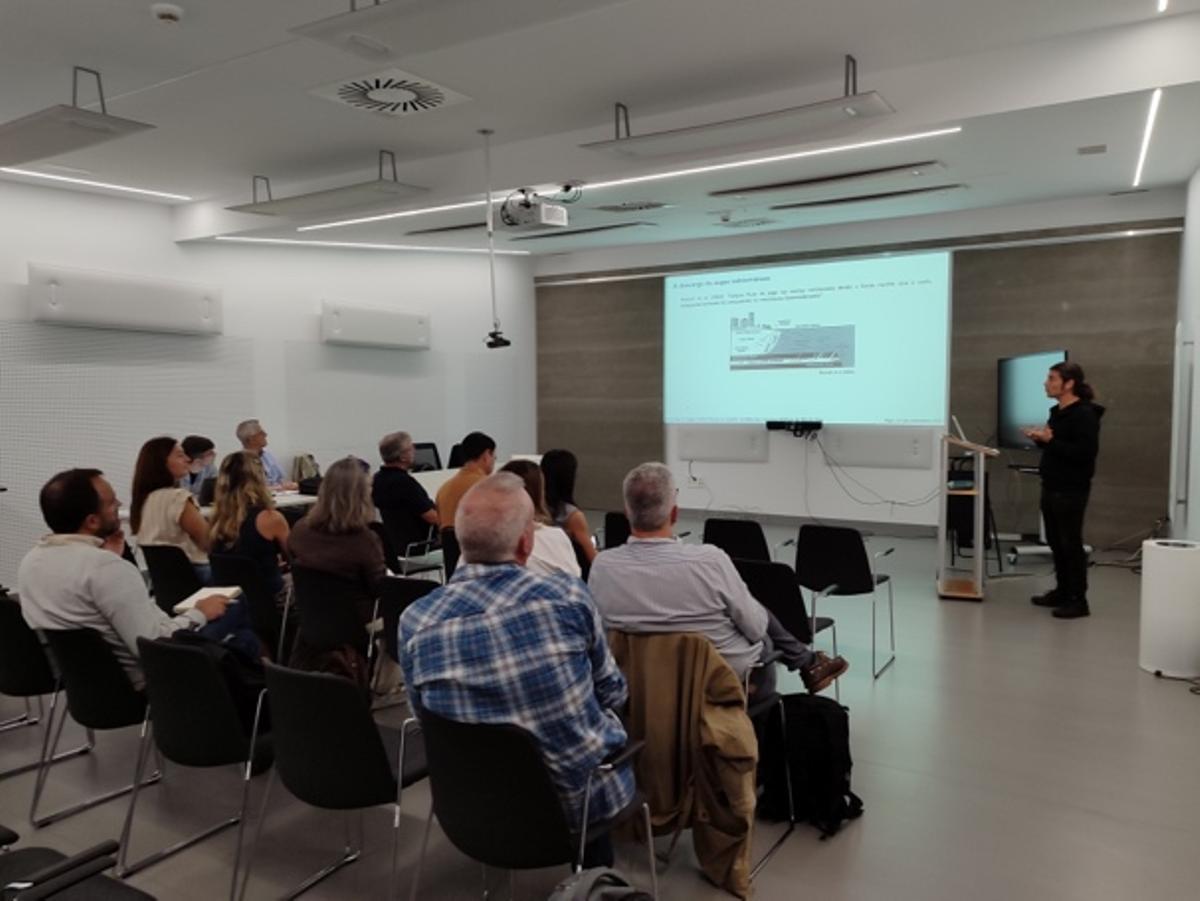 Reunión con gestores hídricos en Vigo.