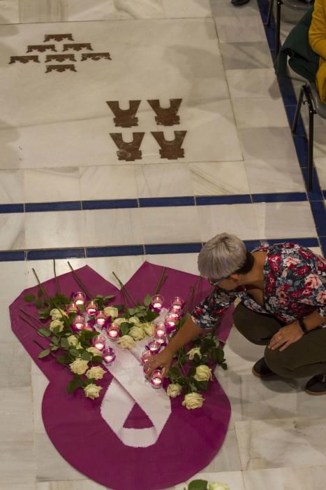 Homenaje a las víctimas de la violencia de género