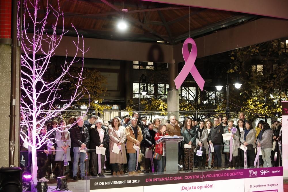 25N: Manifestación en Gijón contra la violencia de género