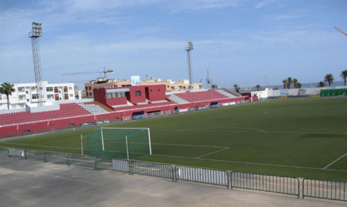 Estadio municipal Los Pozos, en la capital. | | LP/DLP