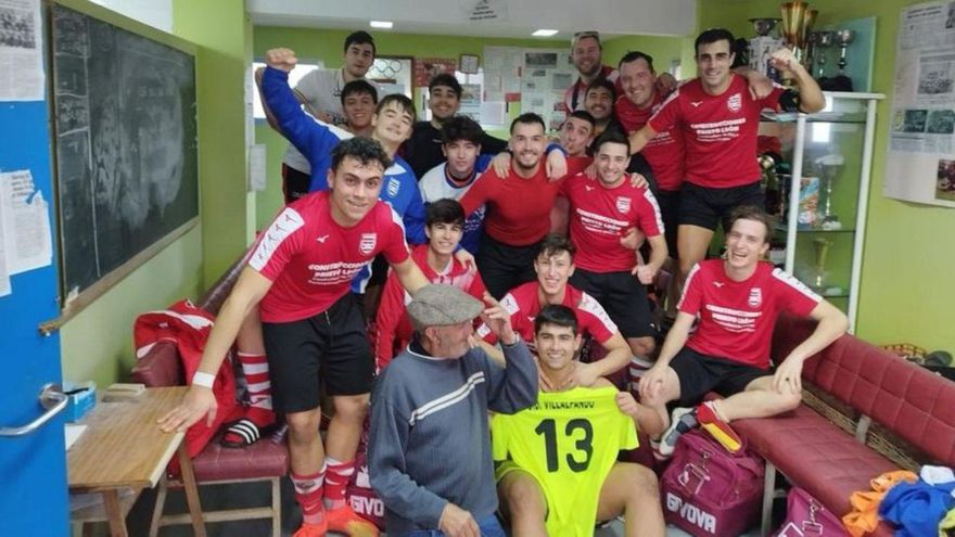 El CD Villalpando celebra su victoria. | Cedida