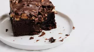 Soy pastelera profesional y este es el error que cometemos al hornear nuestros bizcochos: el problema está en el molde