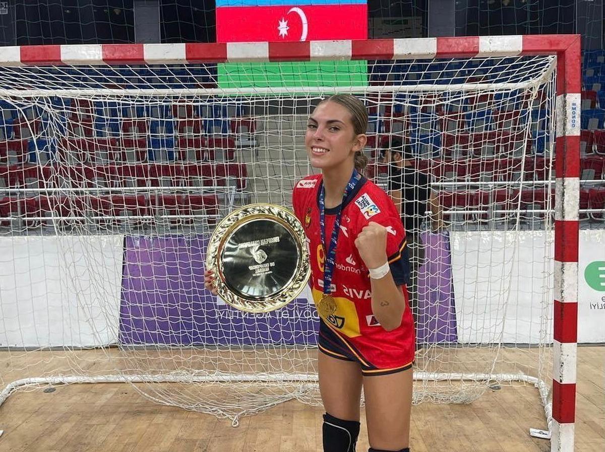 Nayra Solis jugará a partir de la prróxima temporada en el Balonmano Costa del Sol Málaga.