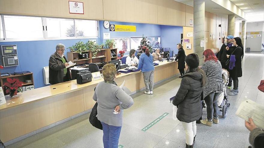 Extremadura tendría que ofertar 14.000 plazas en 3 años para rebajar la alta temporalidad