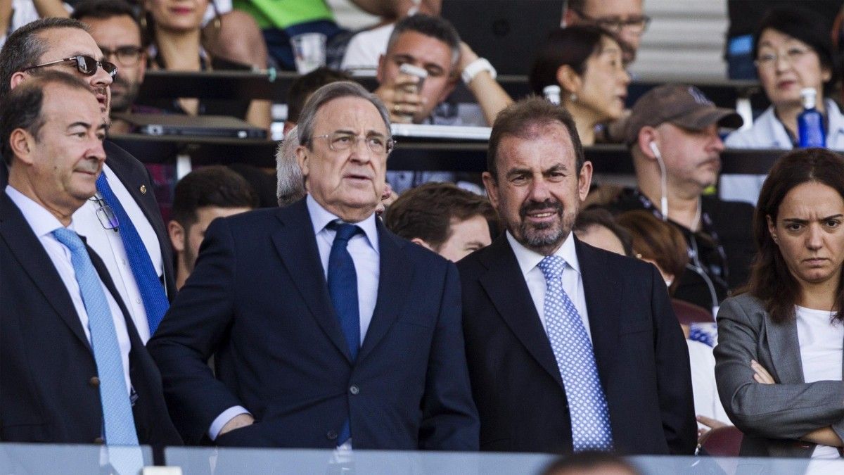 Florentino Pérez, presidente del Real Madrid, y Ángel Torres, presidente del Getafe