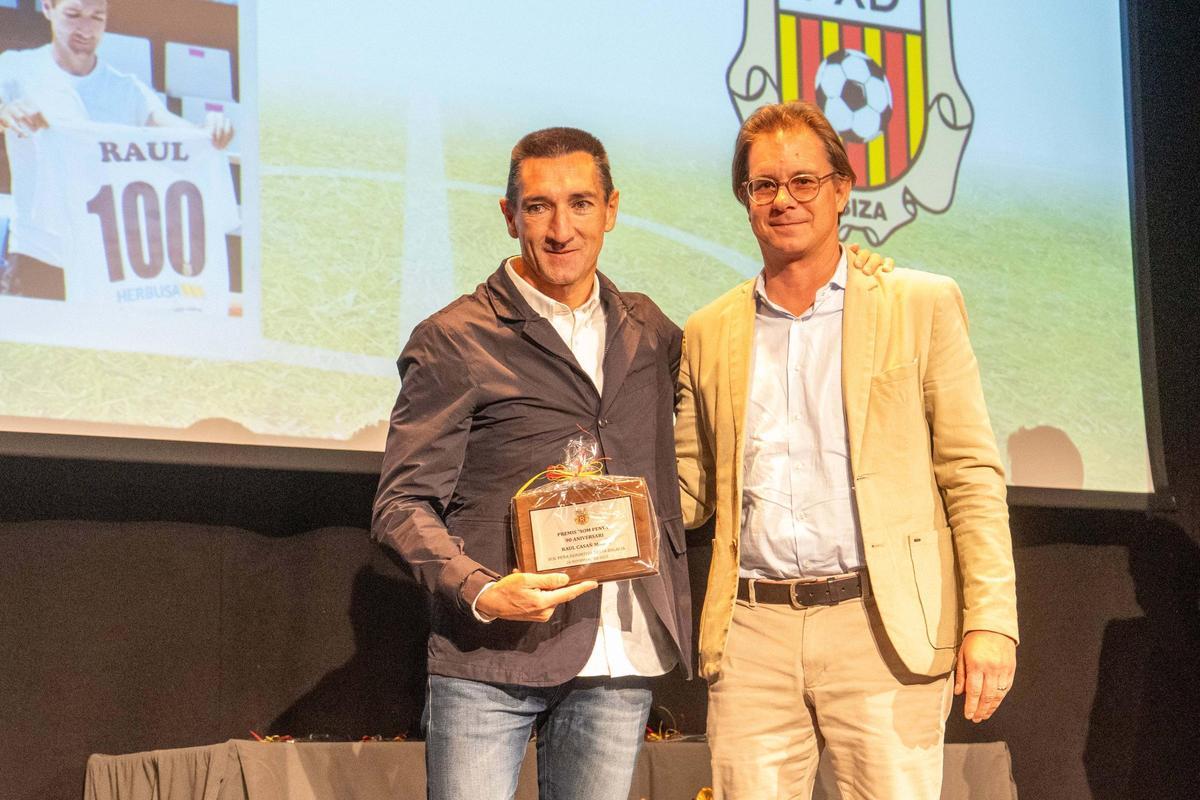 La Peña Deportiva celebra sus 90 años de historia con una emotiva gala llena de reconocimientos La Peña Deportiva celebra sus 90 años de historia con una emotiva gala llena de reconocimientos