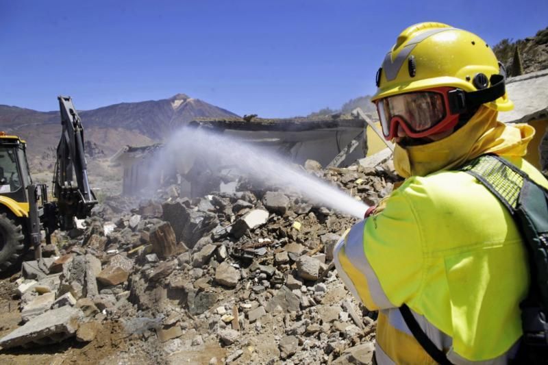 Demolición del refugio del Valle de Ucanca