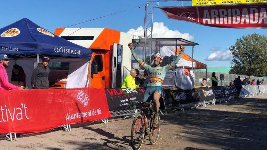 Felipe Orts entra vencedor en el Ciclocross de Vic