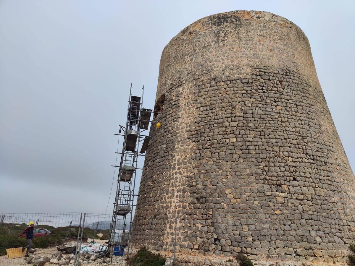Todas las imágenes de la torre de ses Portes