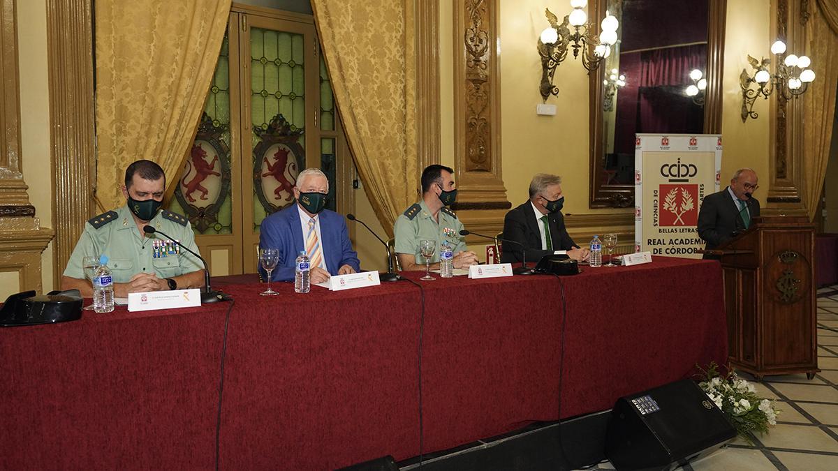 Conferencia de las claves del éxito de la Guardia Civil en el Real Circulo de la Amistad