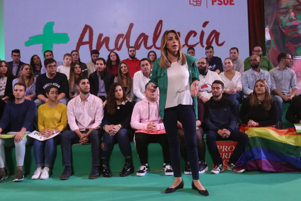 Susana Díaz participa en un acto electoral en la Facultad de Derecho