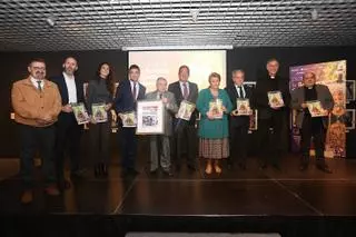 La presentación de la revista 'Semana Santa en Córdoba', en imágenes