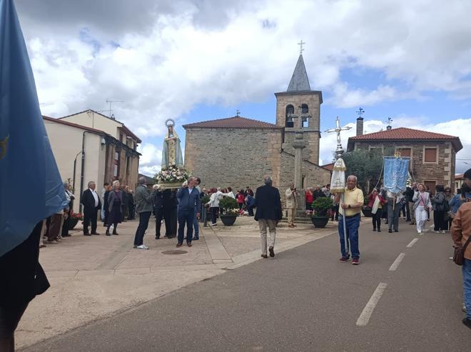 GALERÍA | Romería de la Virgen de la Soledad de Trabazos