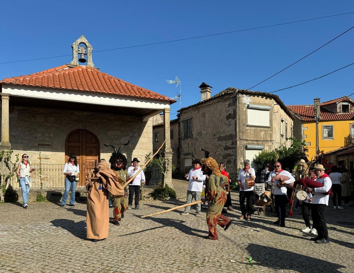 FOTOS | Sant Antoni de Capdepera participa en un encuentro internacional de rituales ancestrales en Portugal