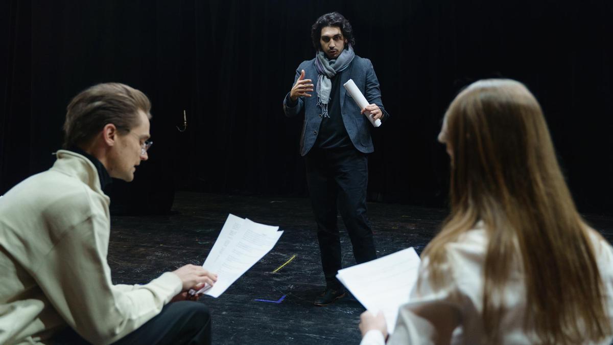 Ensayo de una obra de teatro.