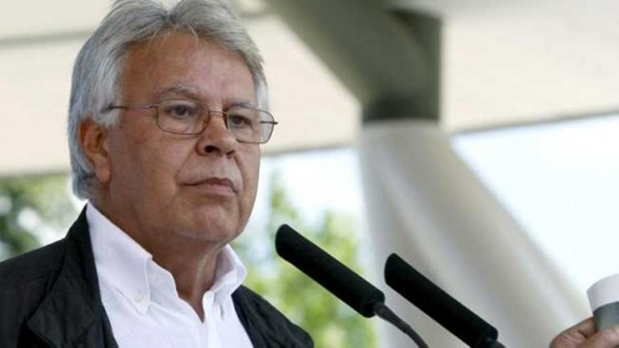 Felipe González: &quot;A España le conviene acabar legislatura&quot;