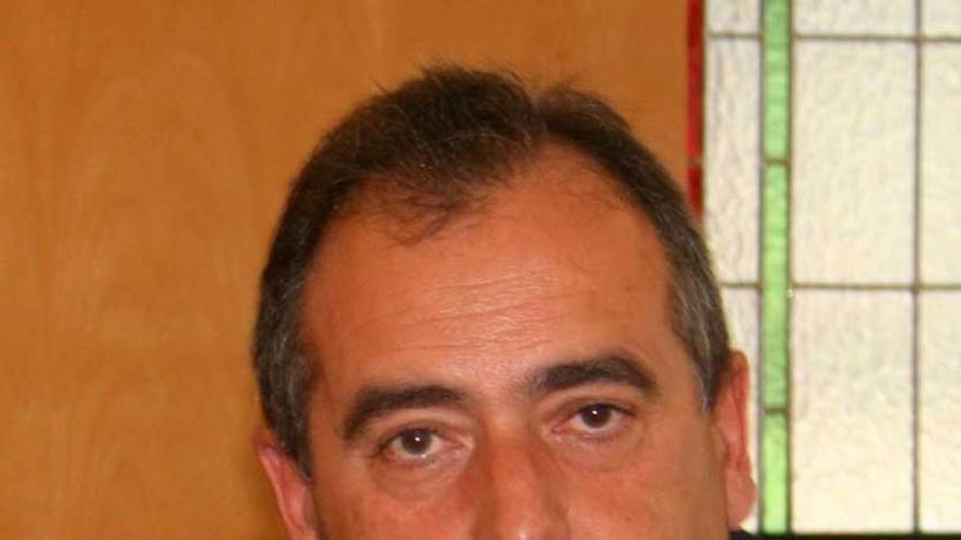 Manuel Ángel Riego.