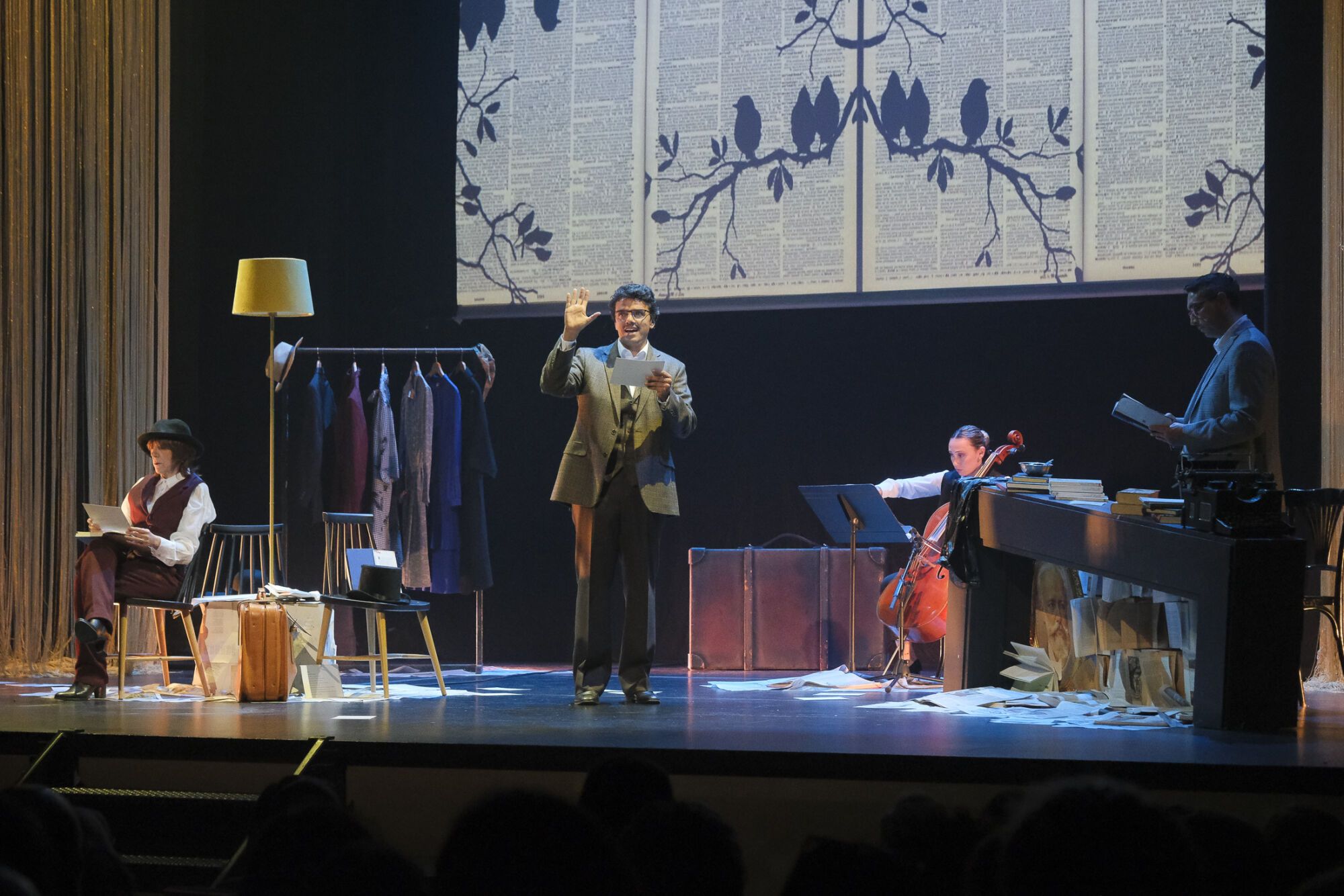 Homenaje a Alonso Quesada en la celebración el Día de las Letras Canarias