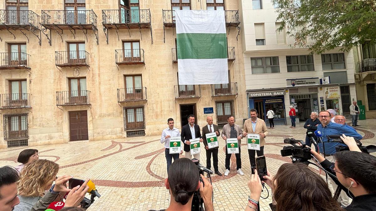 El Ayuntamiento de Elche está adoptando medidas diversas para apoyar al Elche CF en su lucha por el ascenso a Primera División