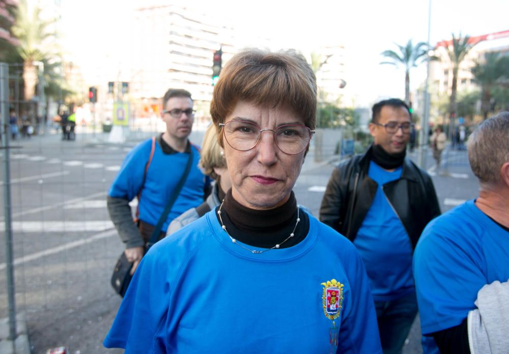 Mascletà 4 enero: Pirotecnia de colores en Alicante para recibir a los Reyes Magos