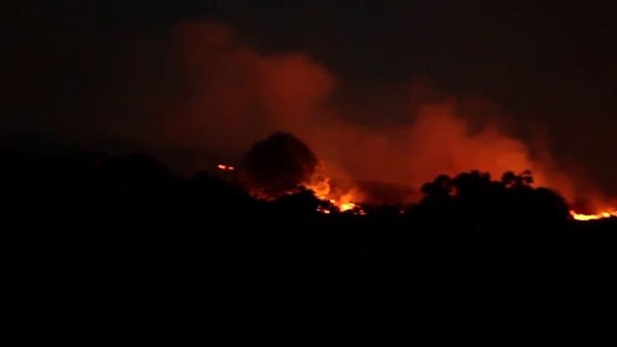 Muere una mujer por el incendio de Gran Canaria