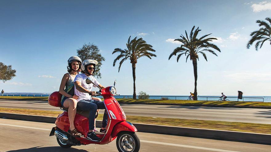 Fahrtwind inklusive: So mieten Sie einen Roller auf Mallorca