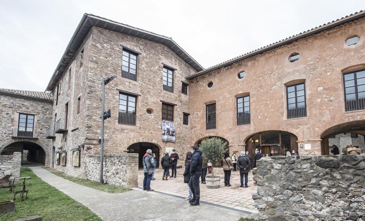 Palau dels Pinós de Bagà