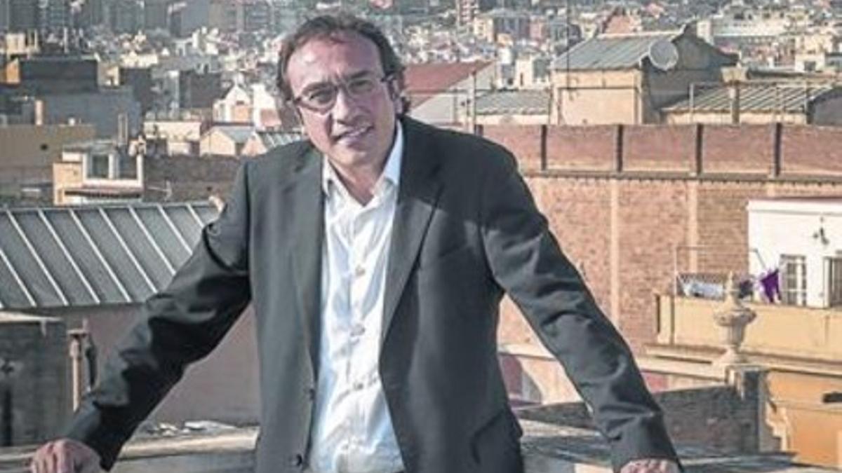 El coordinador general de CDC, Josep Rull, en la sede nacional del partido, en Barcelona.