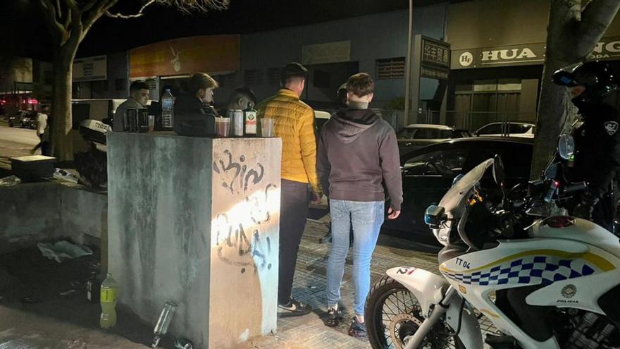 Sancionadas 151 personas por practicar botellón en Palma