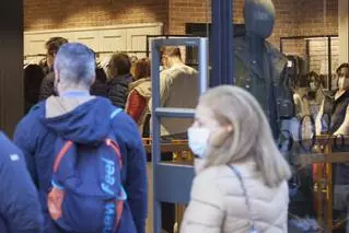 Las ventas del comercio minorista moderan su subida en febrero hasta el 1,7%