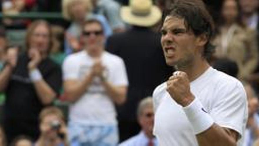 Nadal en un partido de Wimbledon