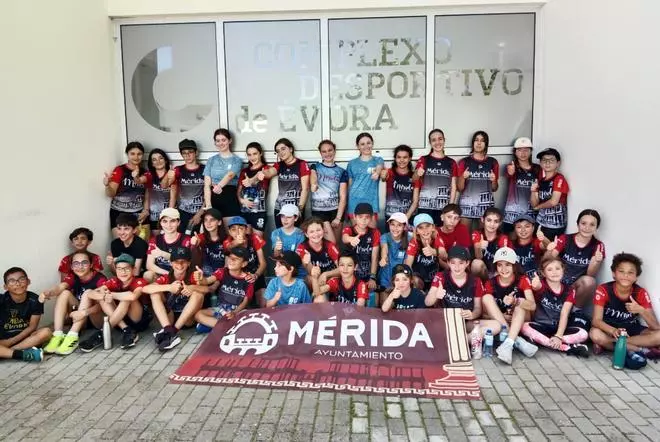 Los alumnos de Mérida y Évora, unidos por el deporte