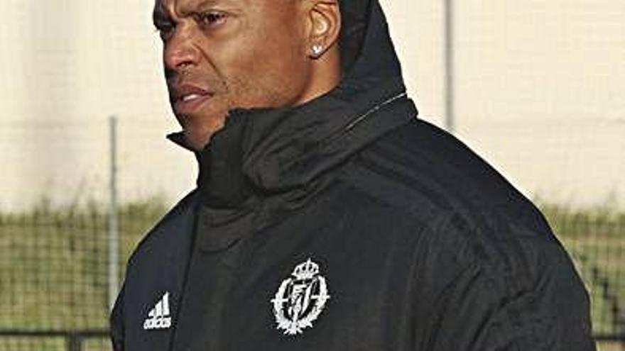 Julio Baptista, técnico del Real Valladolid B.