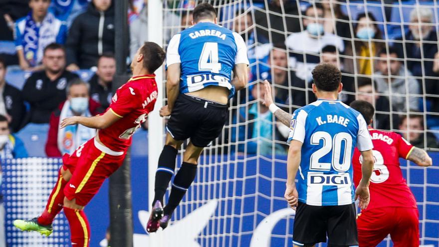 Espanyol signs its first win of the year