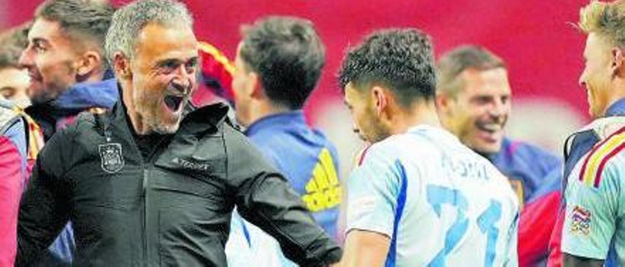 Luis Enrique celebra la clasificación de España para la Final Four de la Nation League.