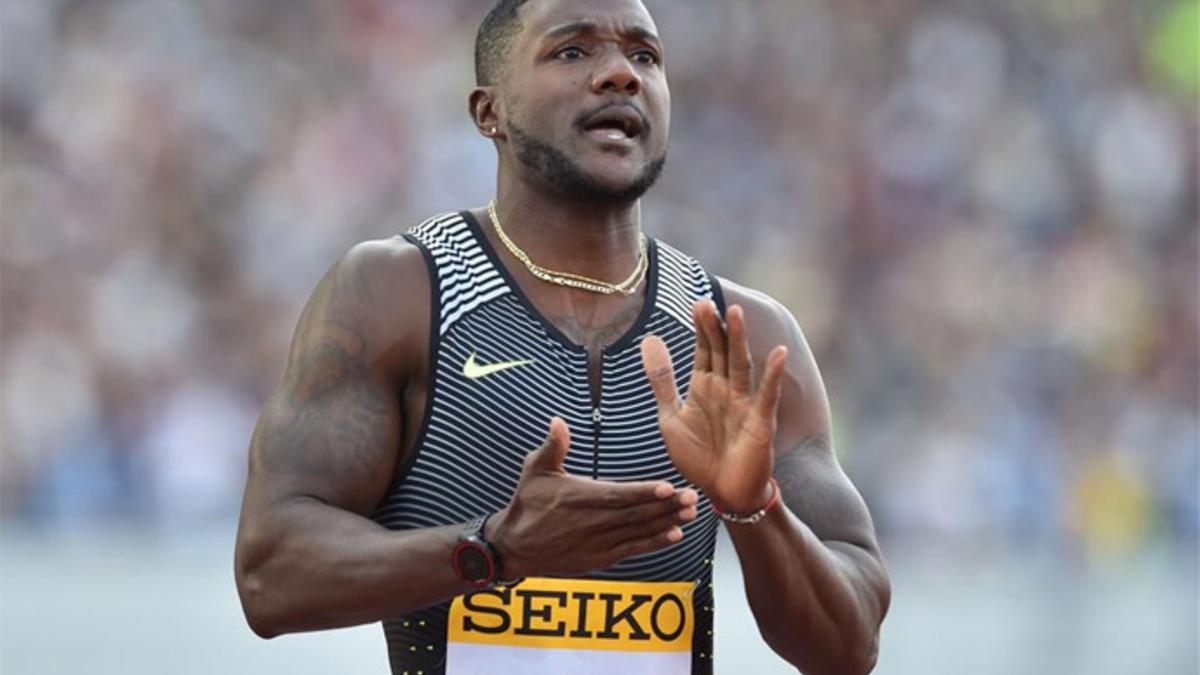 Justin Gatlin no tuvo rival en Shangai