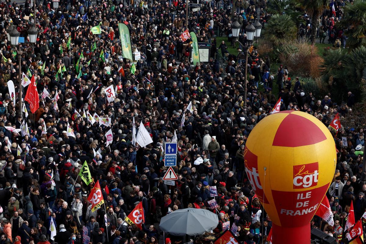 Segundo día de huelgas y manifestaciones en Francia