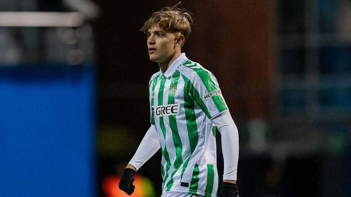 Jesus Rodríguez en la final de la Conferece League