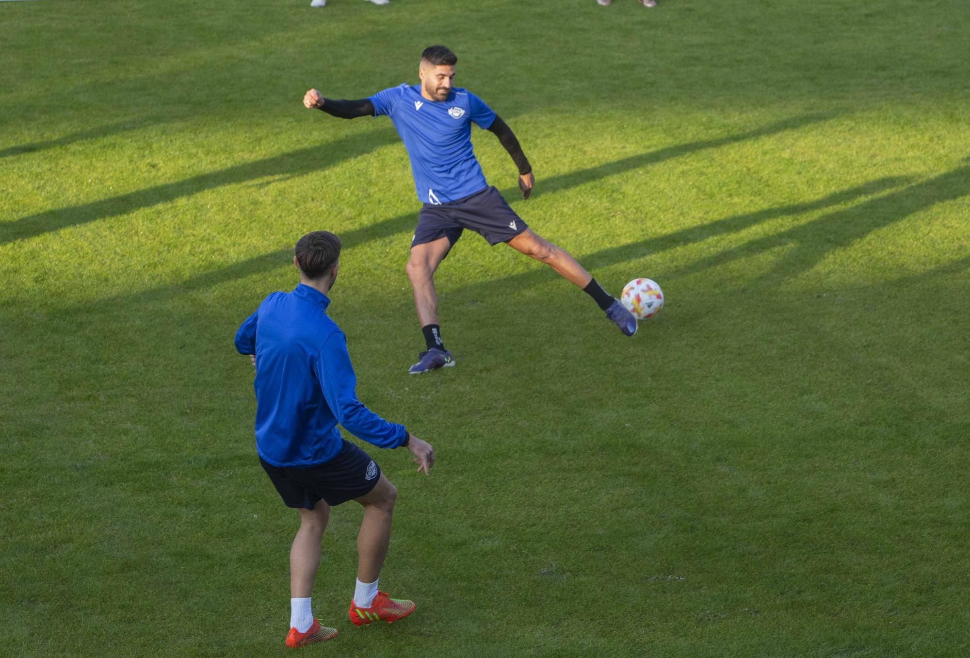 Entrenamiento del Intercity antes del partido de la Copa del Rey contra el Barcelona