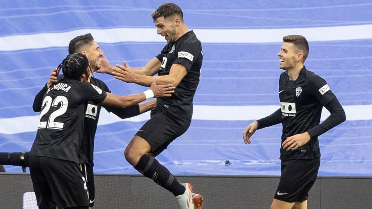 Boyé celebra su tanto en el Bernabéu