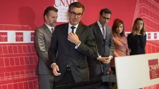 La CNMV esperará también al Gobierno antes de aprobar la OPA del BBVA al Sabadell