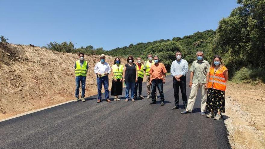 Finalizan las obras en la carretera entre Azlor y Abiego, en la provincia de Huesca