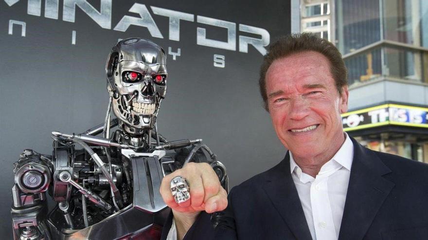 Arnold Schwarzenegger ya es abuelo