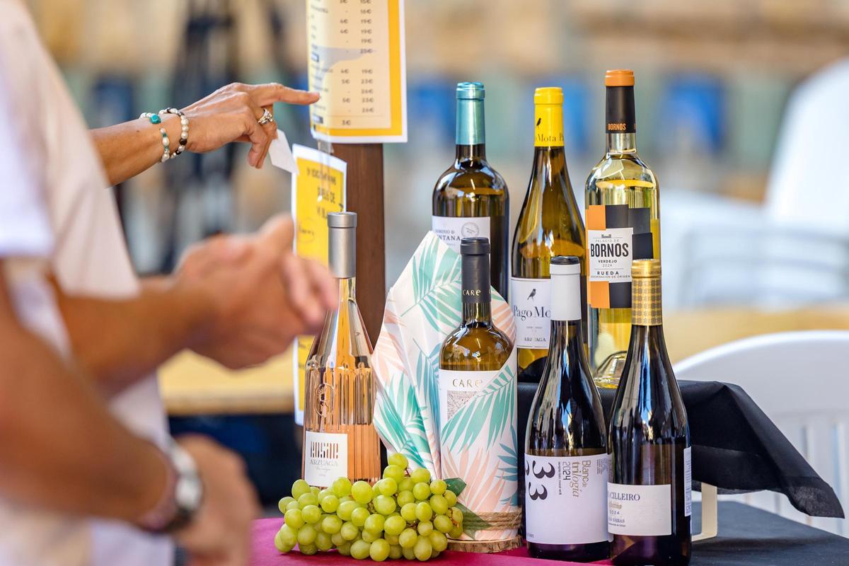 Polop de La Marina celebra la Nit de Vins